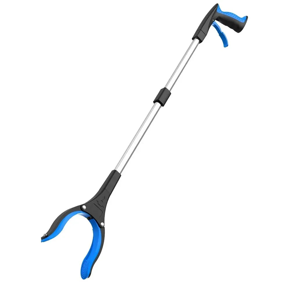 Eine blaue Greifzange für Senioren und für Menschen, die Schwierigkeiten haben, sich zu bücken.