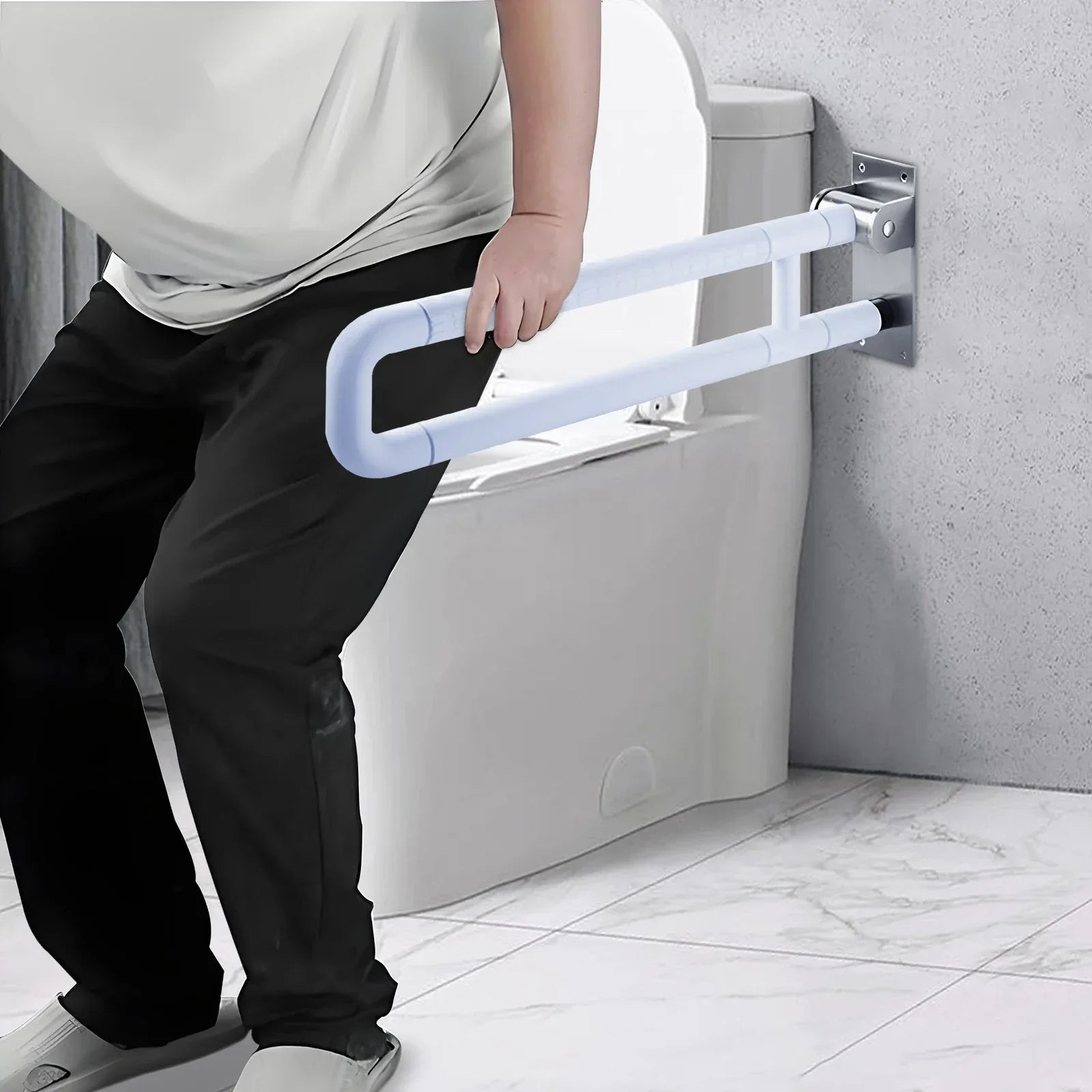 Klappbarer Wandgriff neben Toilette – sicheres Aufstehen